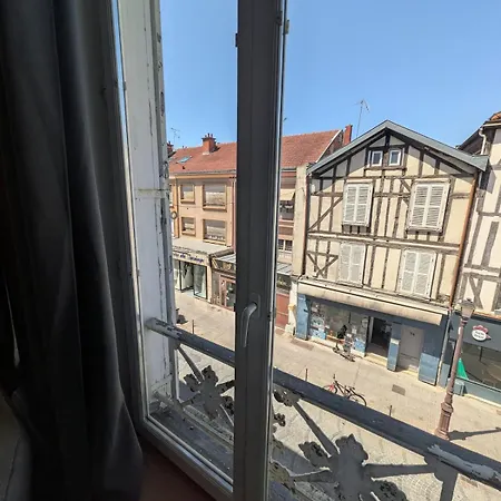T2 Cosy Lumineux & Calme - Hyper Centre - Wifi * Châlons-en-Champagne